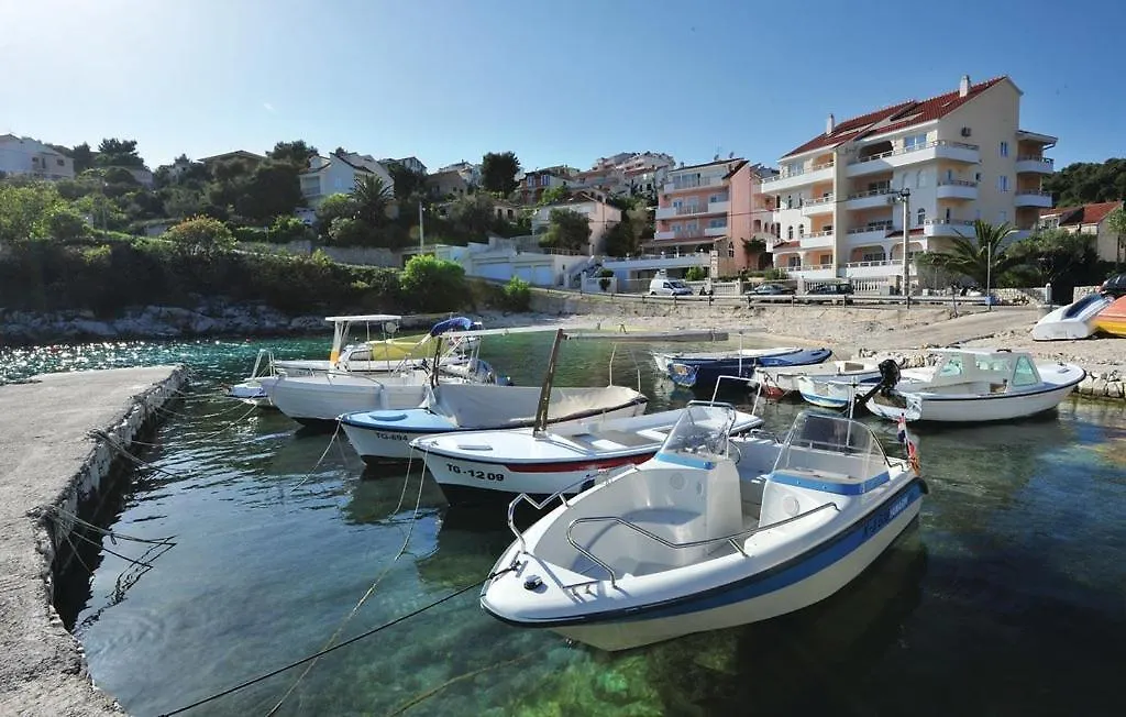 Sea View Apartments Sirena Okrug Gornji