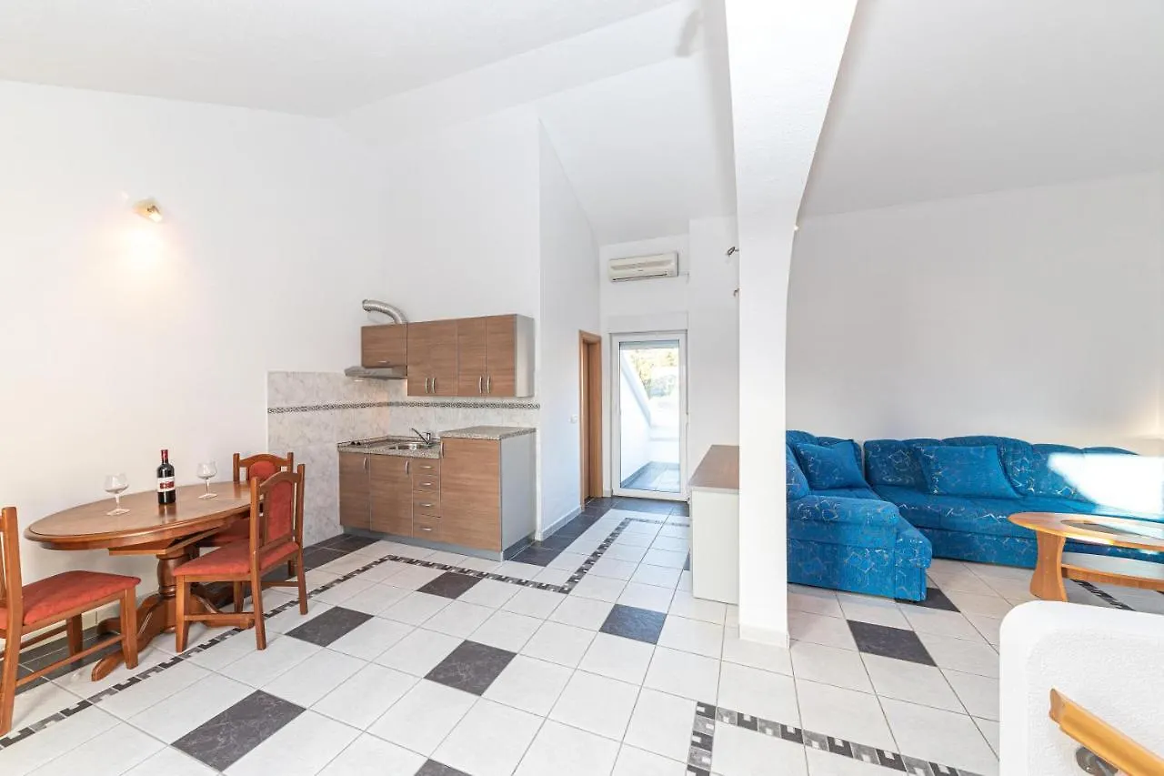Sea View Apartments Sirena Okrug Gornji